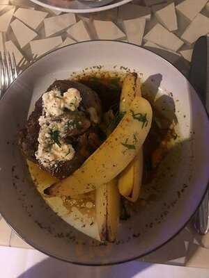 Georges Mediterranean Bar And Grill