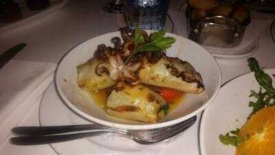 Georges Mediterranean Bar And Grill