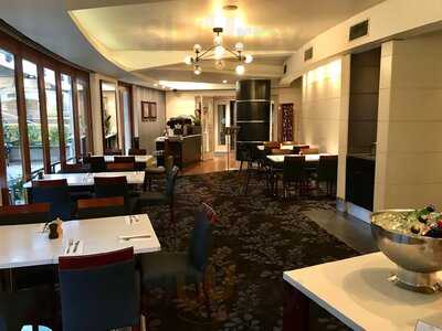 Jarrah Restaurant & Bar