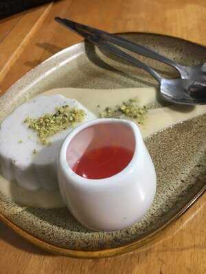 The Left-handed Chef