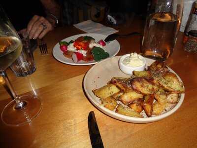 Sun Moth Canteen & Bar