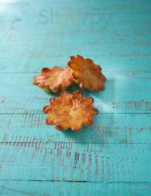 Ba'get - Russell Street