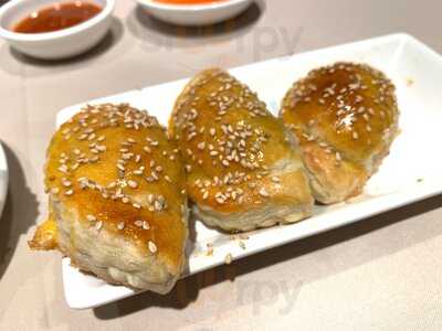 The Eight Modern Chinese Restaurant