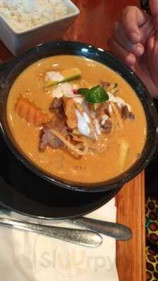 Ginger Leaf Thai Restaurant