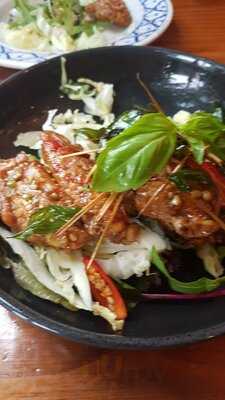 Ginger Leaf Thai Restaurant