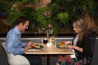 Gumtree Restaurant & Bar