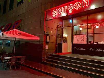 Garcon Paris Steakhouse