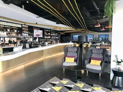 Momami At Peppers Docklands