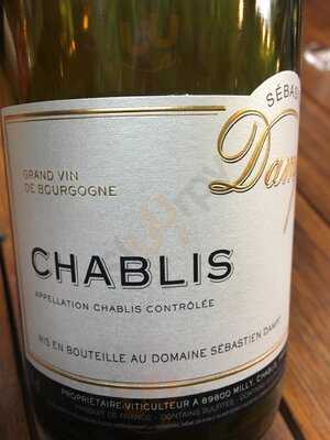 South Press Winehouse