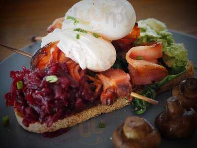 Station St Trading Company