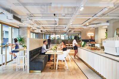 Mr.percival Cafe & Restaurant