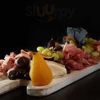 Spencer & Co Wine Bar Provedore