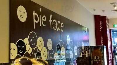 Pie Face
