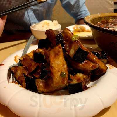 Dainty Sichuan Noodles