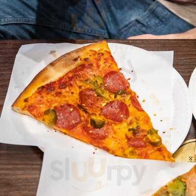 Sal's Authentic New York Pizza