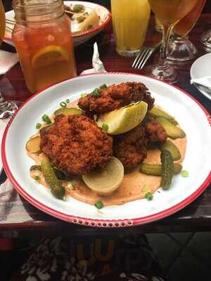 Different Drummer Bar