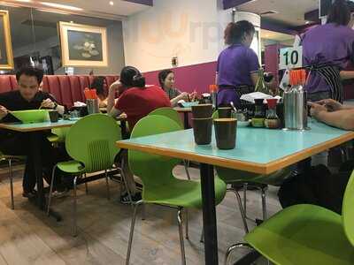 Jin Dumpling And Noodle House