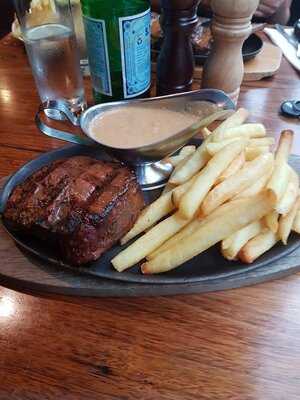 Squires Loft Albert Park