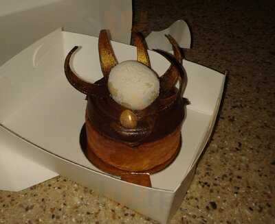 Black Toque Patisserie