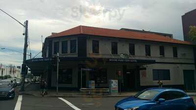 Moore Park View Hotel