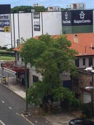 Moore Park View Hotel