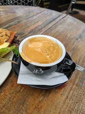 Egon's Cake Shop & Bakery