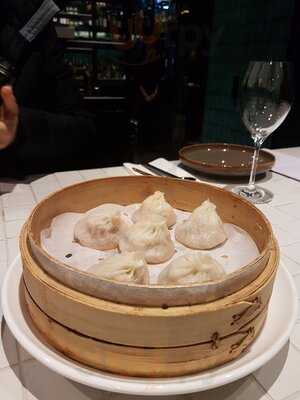 East Bar And Restaurant