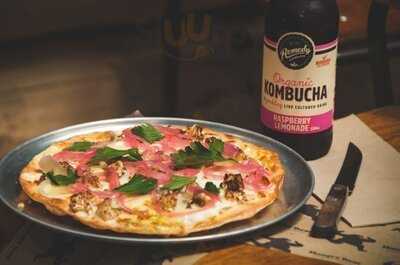 Hungry Bear Pizza Bar