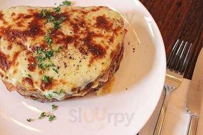 Mallalieu Cafe, Boutique & Artisan Deli