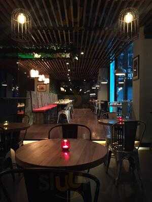 Table Lamp Restaurant And Bar