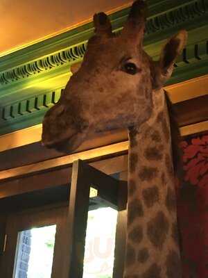 The Carlton Bar, Balcony & Dining Room