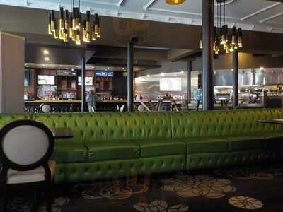 Duke Of Edinburgh Hotel