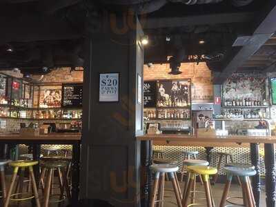 Duke Of Edinburgh Hotel