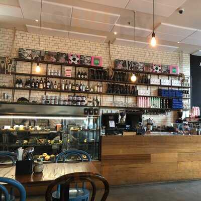 A25 Pizzeria Docklands