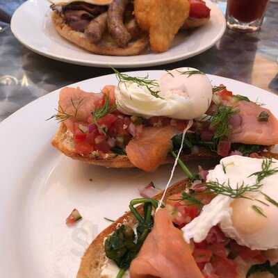 White Rabbit Record Bar