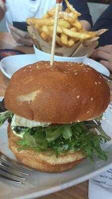 Charlie & Co Burgers