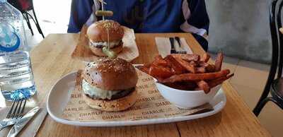 Charlie & Co Burgers
