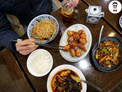 Nong Tang Noodle House