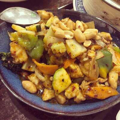 Nong Tang Noodle House