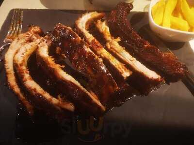 Adria Bar Restaurant