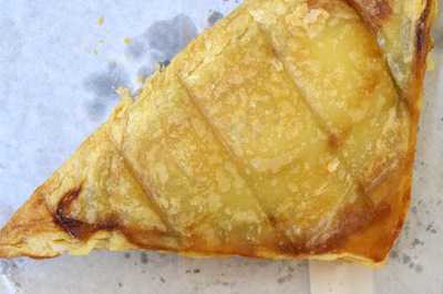 Pho Mumum & Papa Roll