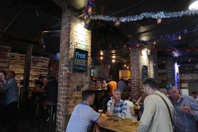 Scary Canary Backpacker Bar