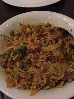 Le Taj Fine Indian Food