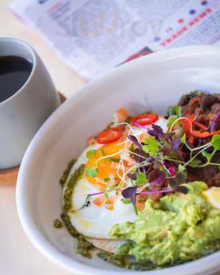 Noughts & Crosses Cafe