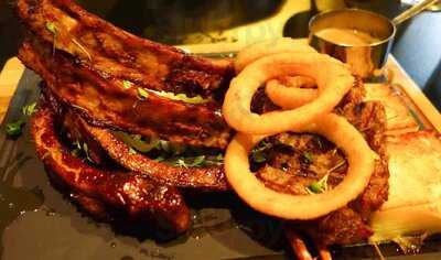 Sirocco Restaurant And Bar