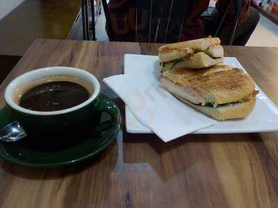 Rathdowne Village Delicatessen