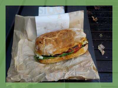 Rathdowne Village Delicatessen