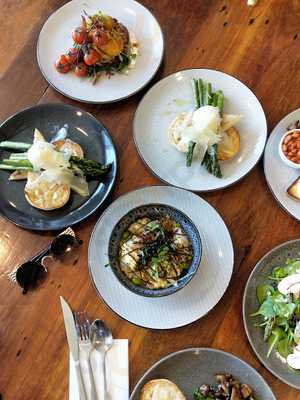 23 Cafe Restaurant Bar