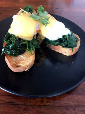 23 Cafe Restaurant Bar