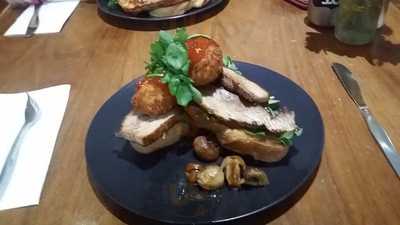 23 Cafe Restaurant Bar